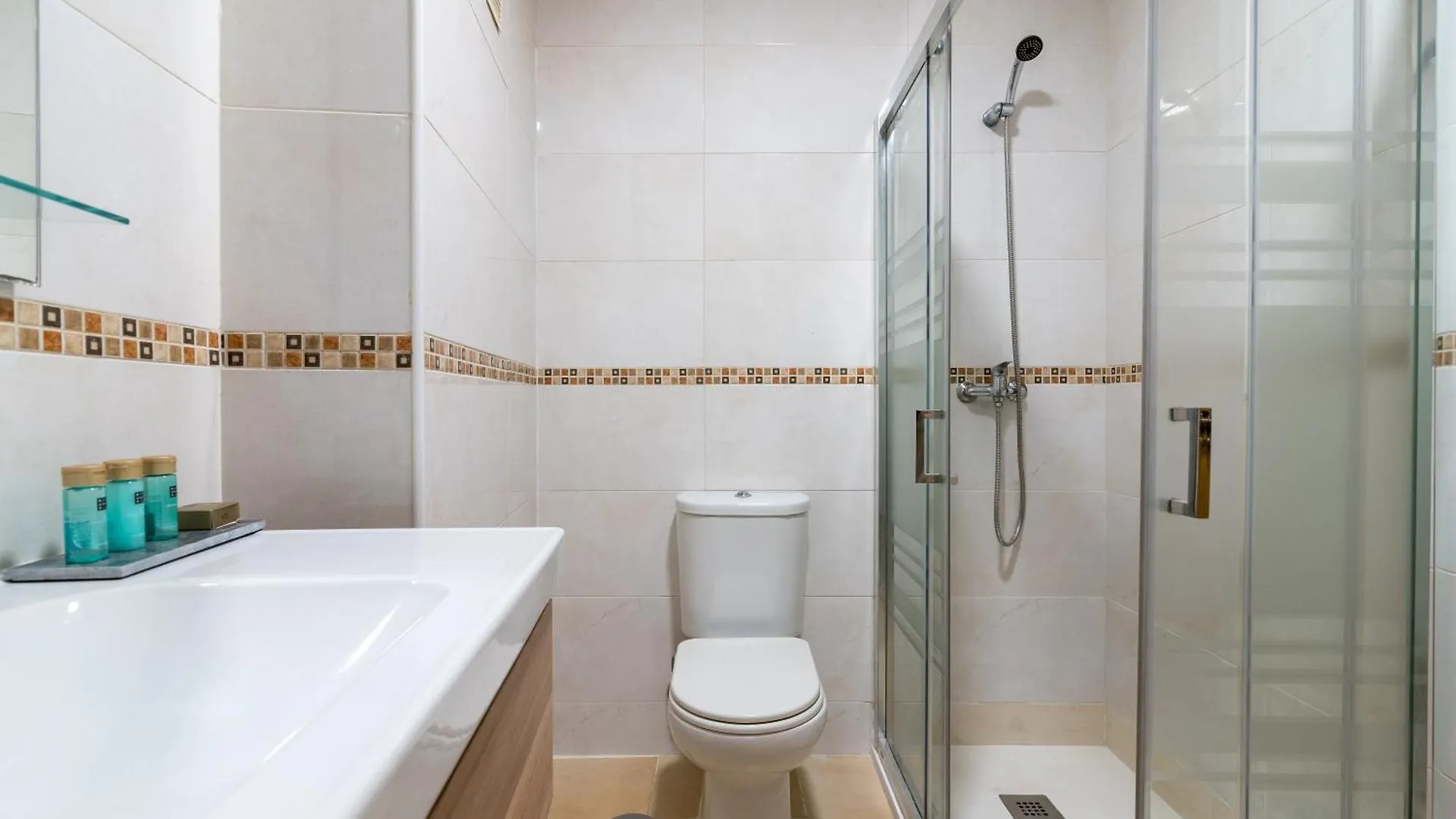 Apartamento Puerta Antequera 4 Malaga